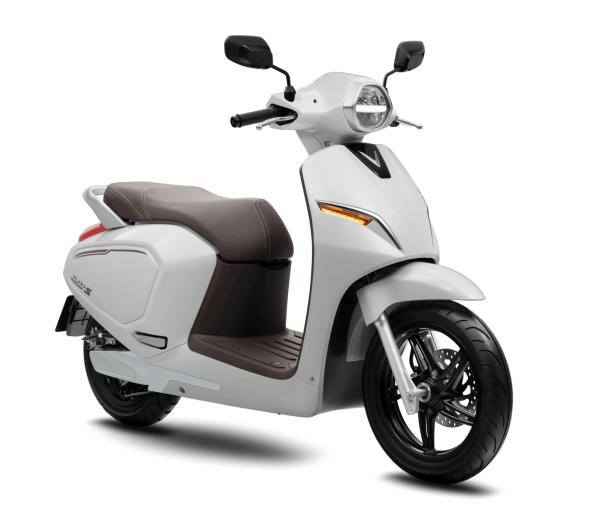 VinFast Klara S (2022)